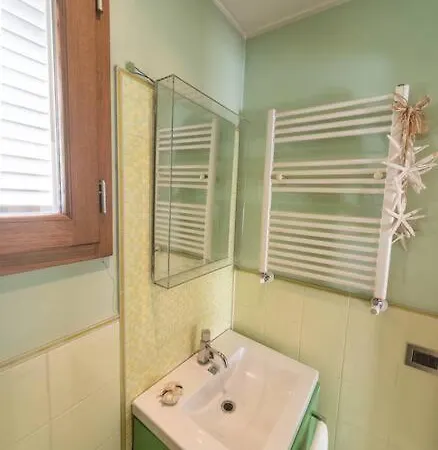 House Holiday Le Sorelle A Pochi Passi Dal Mare Holiday home *